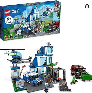 Image of the Lego City Police Station modular build set 60316