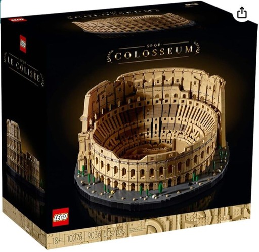 LEGO Creator Expert Colosseum 10276 set featuring a detailed model of the ancient Roman amphitheater with 9,036 pieces.