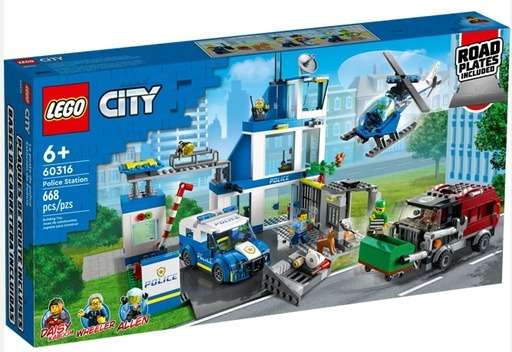 Image of the boxed Lego City Police Station Set 