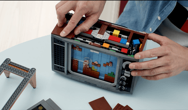 Image of the LEGO Super Mario Nintendo Entertainment System during assembly Of the TV