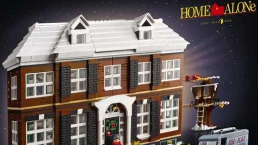 Image of the Boxed LEGO Ideas Home Alone House Set