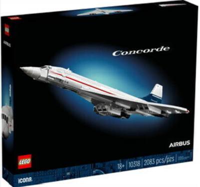 Boxed set of the Lego Concorde 