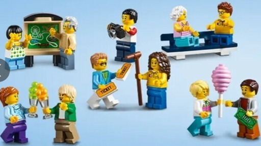 Images of the minifigures included in the Lego Creator Expert Roller Coaster set.